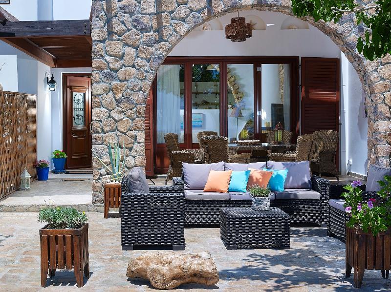 Haraki Villas Exterior photo