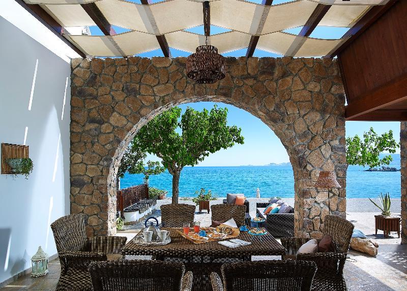 Haraki Villas Exterior photo